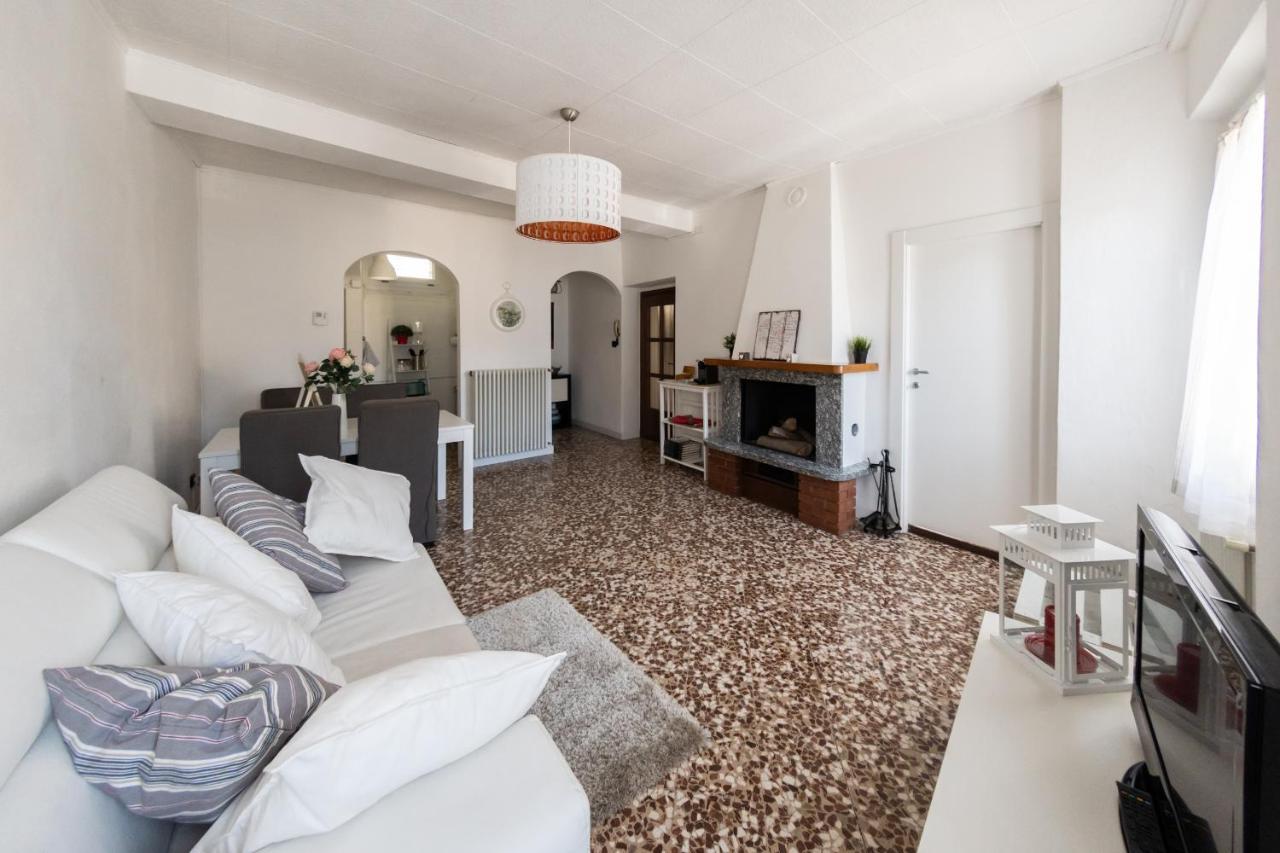 Family Nest Overlooking Lake Como - By Rent All Como Argegno Exterior photo